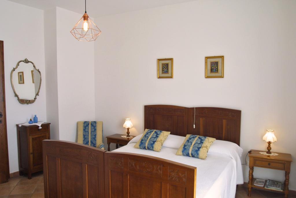 Forni Rosaia Villa Olivola Kültér fotó